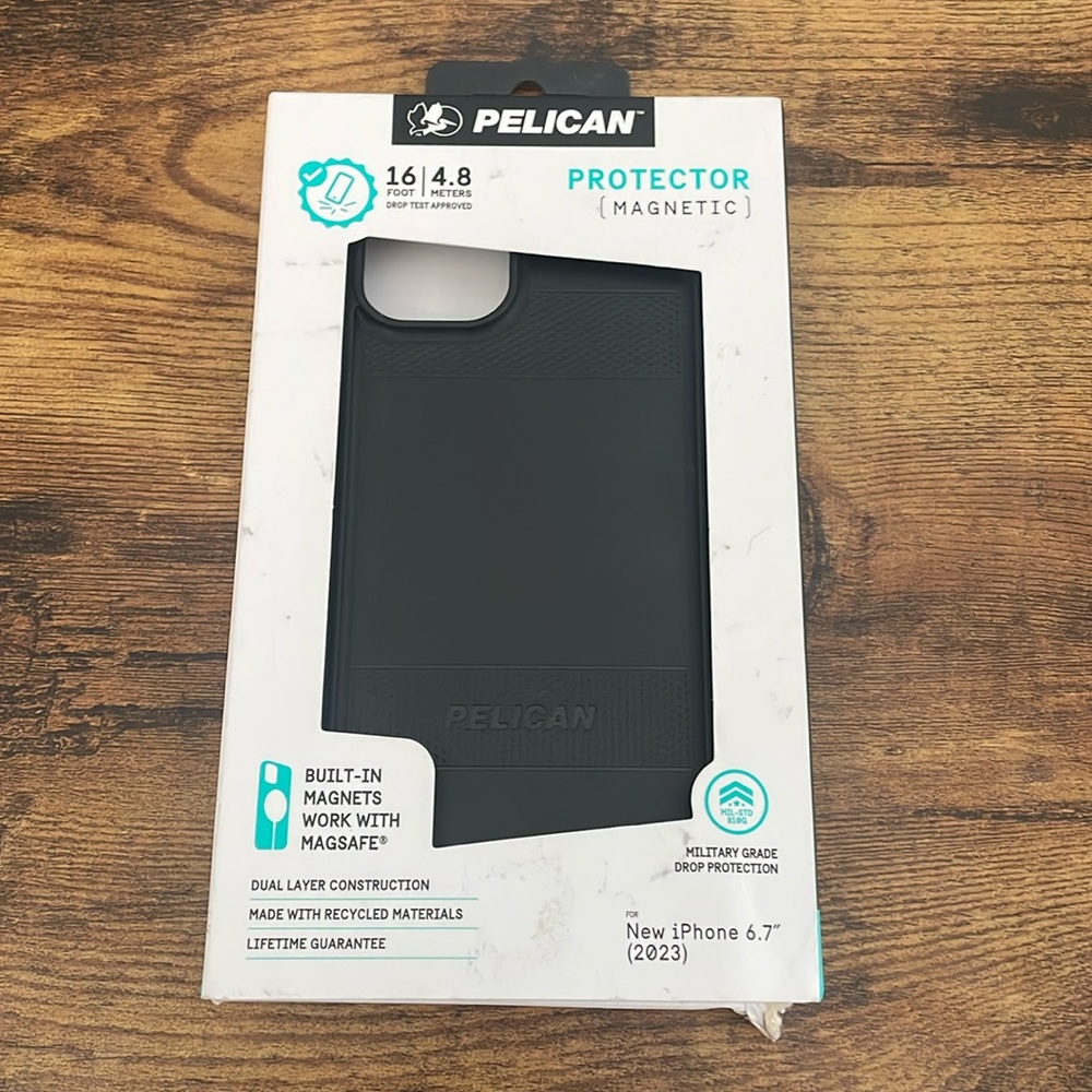 Used Pelican iPhone 15, pro 6.7 phone case